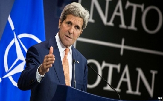 Kerry pushes Azeri, Armenian leaders to agree on peace