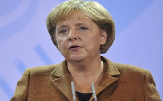 Merkeldən "Şəriət polisi" açıqlaması