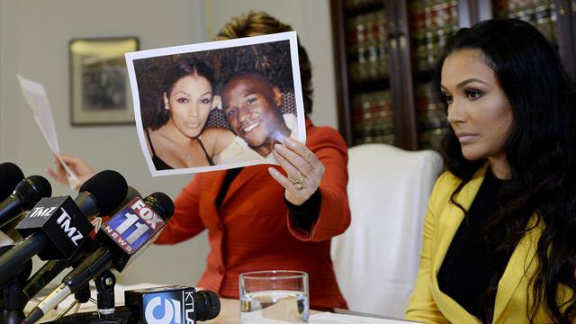 Mayweather accused of 'battering, blackmailing and threatening to shoot' ex - PHOTO