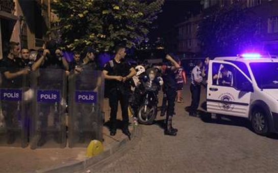 İstanbulda polis spirtli içkilərə qarşı əməliyyat keçirdi