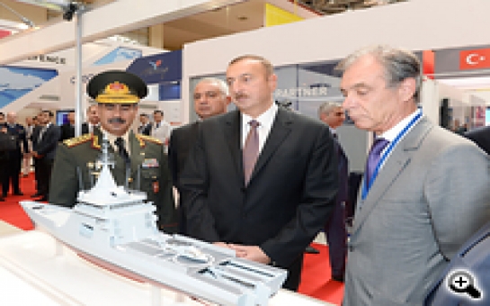 Azerbaijan shows off arms industry at country's first weapons show