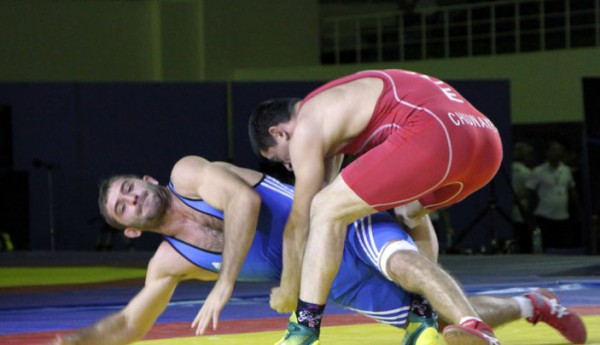 Azerbaijani wrestler grabs world Greco-Roman bronze - PHOTO