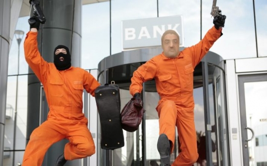 Банда армян ограбила банк в Москве