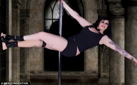 'I was depressed and in pain, but determined to dance again' - PHOTO+VIDEO