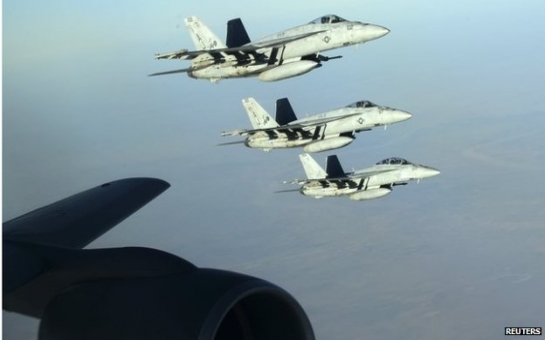 Islamic State 'adapting to US-led air strikes'