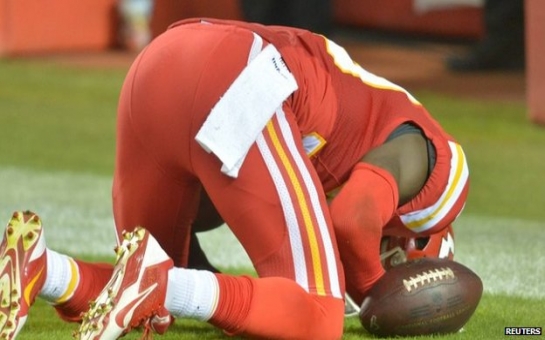 The NFL player penalised for praying