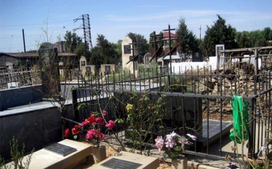 Невиданное воровство на кладбищах Баку