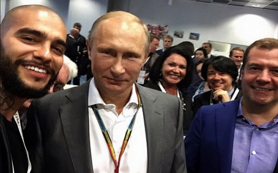 Тимати сделал «селфи года» с Путиным