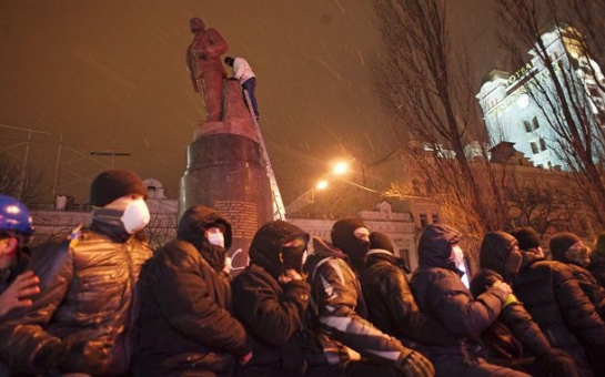 Власти зачистят Полтавщину от памятников Ленину за десять дней