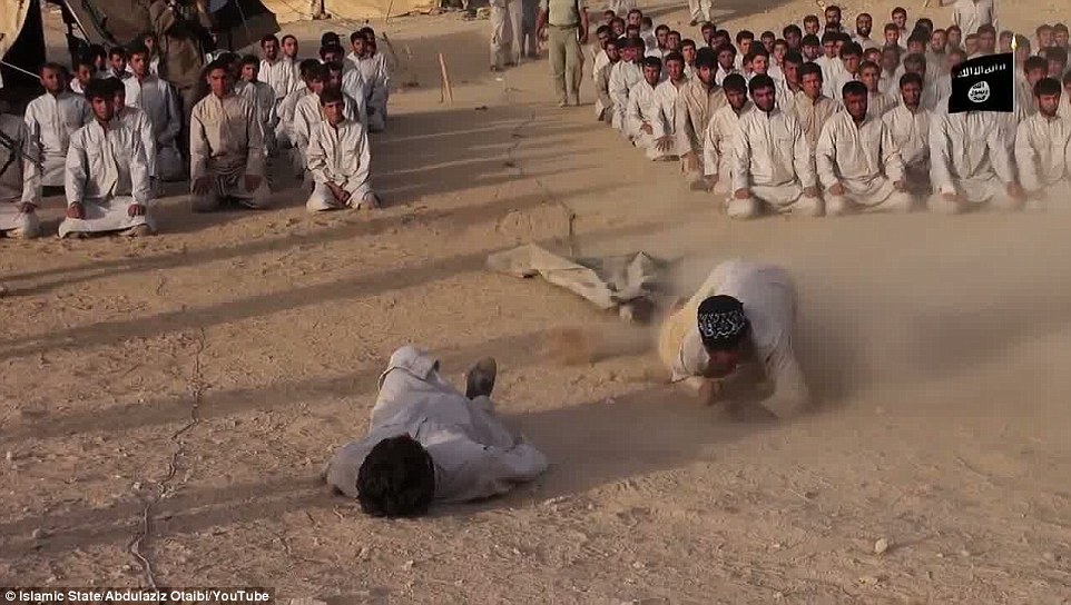 Isis recruits take part in training regime at camp in Iraq - PHOTO+VIDEO