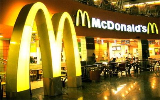 McDonald's  признался в использовании гормонов