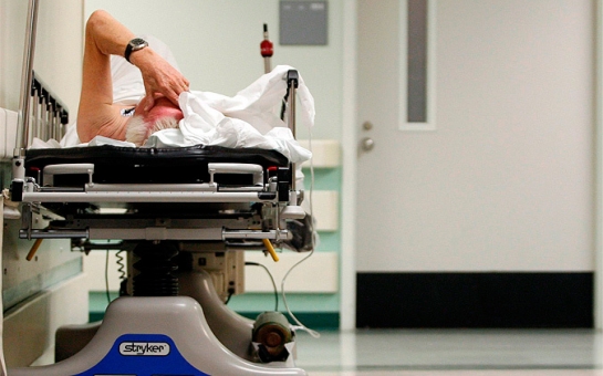 Медсестру подозревают в убийствах 38 пациентов- ВИДЕО