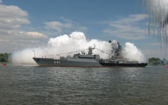 Russian warships arrive in Azerbaijan