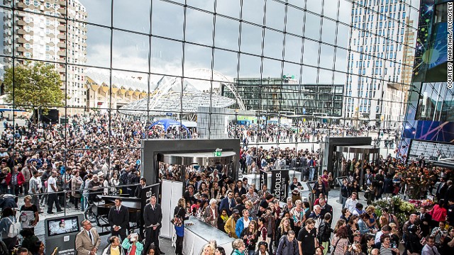 'Sci-fi food hall' opens in Netherlands - PHOTO