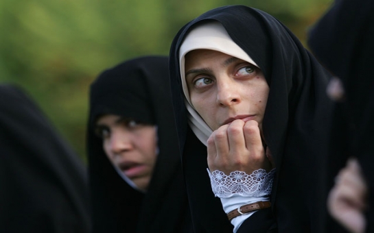 В Иране женщин обливают кислотой