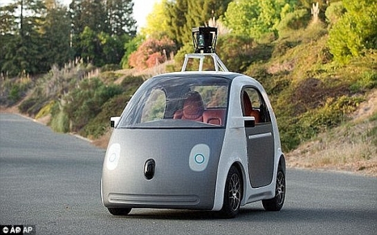 Google takes its driverless car on a tour of its California campus - VIDEO