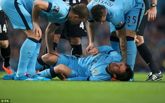 Manchester City hit by David Silva injury