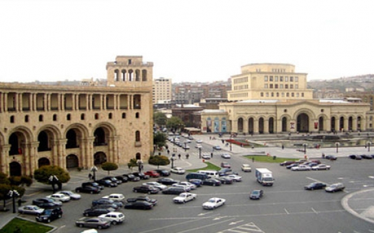 Ermənistan parlamenti Rusiya ilə sazişləri təsdiqlədi