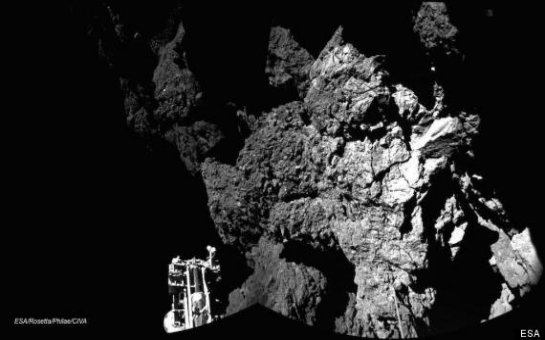 This is the first photograph taken on a comet in history