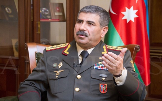 Azerbaijan’s defense minister visits Pakistani president
