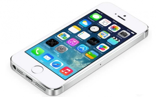 Apple releases iOS 7.0.4