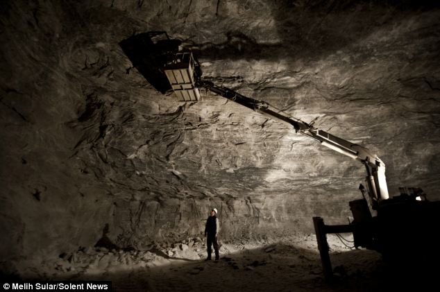5,000-year-old salt mines in Turkey are still in use today - PHOTO