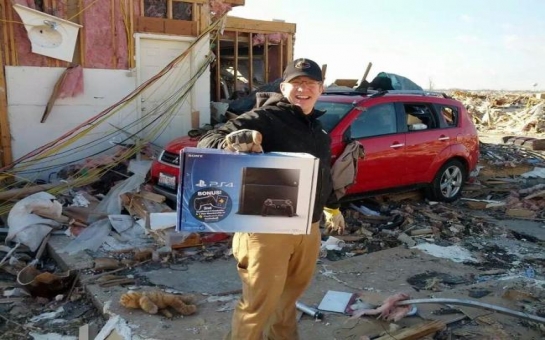 Man loses house in tornado, remains upbeat after PS4 survives