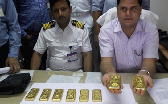 Panning for gold: hidden bullion found in Indian plane's toilet