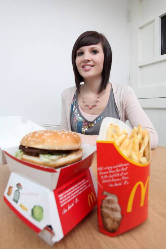 Girl who weighed 4st cured of anorexia by McDonald’s job - PHOTO