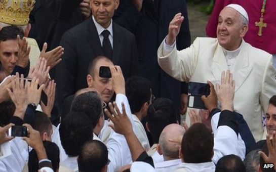 Pope calls for radical Church reform