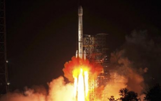 China launches lunar probe in major milestone for its space program