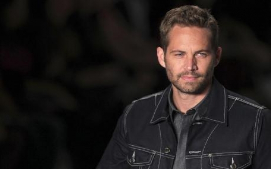 Fast & Furious actor dies in fiery car wreck - VIDEO