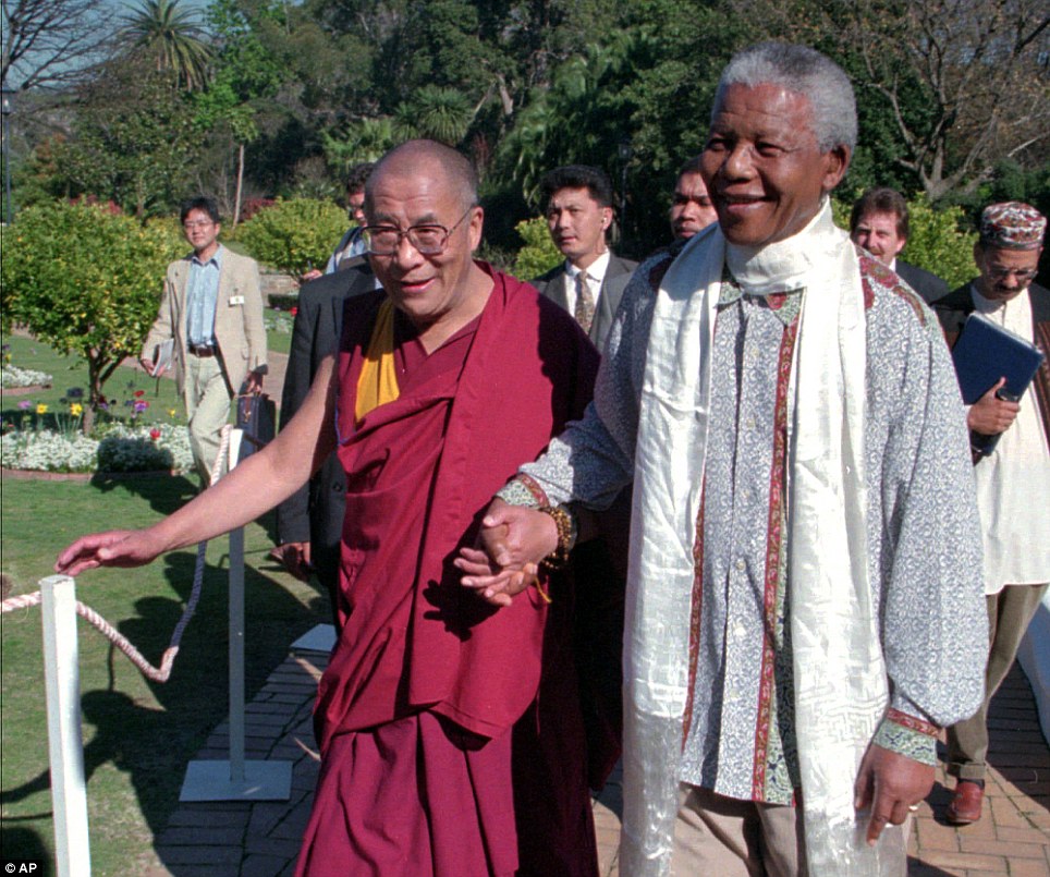 The most inspiring pictures from Nelson Mandela's life - PHOTO