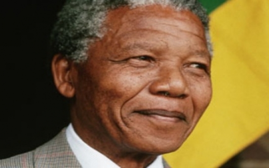 Nelson Mandela dies "peacefully," aged 95