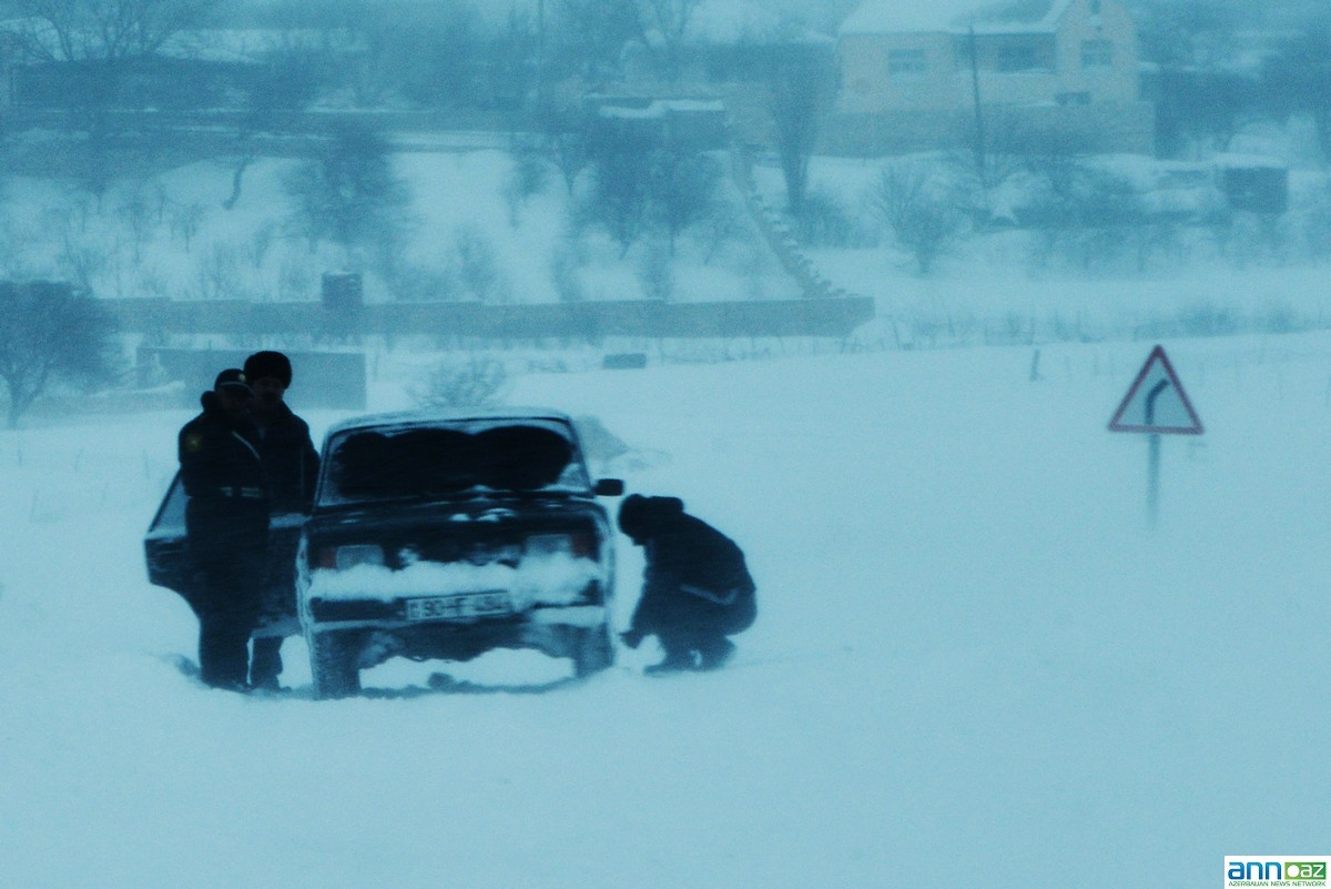 Azerbaijani cities in snow - Xizi - PHOTO