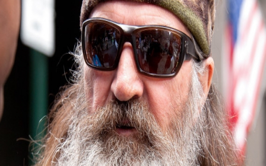 'Duck dynasty' fans are losing their minds on facebook