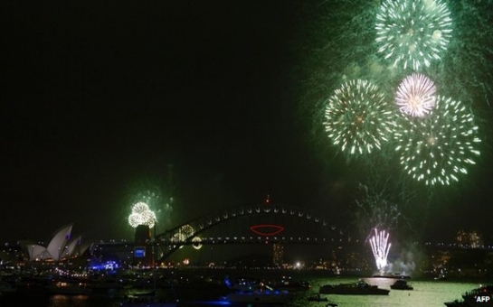 New year celebrations welcome 2014 - PHOTO + VIDEO