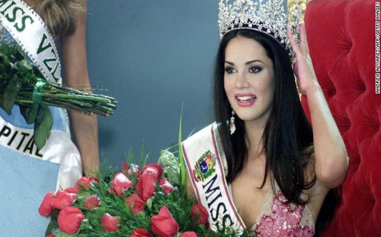 Venezuelan beauty queen slain - daughter survives shooting