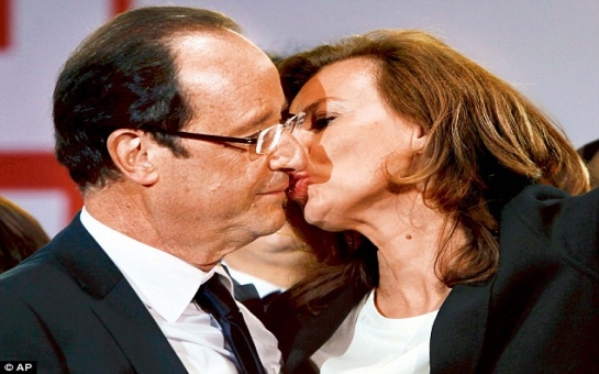 Hollande faces media in first public appearance since...