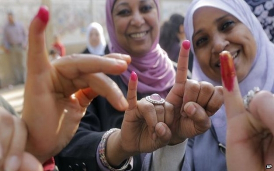 Egypt referendum enters 2nd day