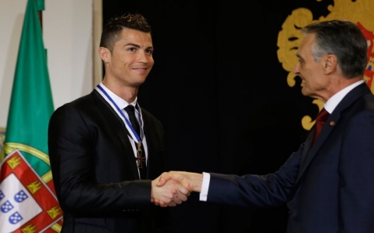 Ronaldo Honored with Grand Officer of the Order of Prince Henry Award
