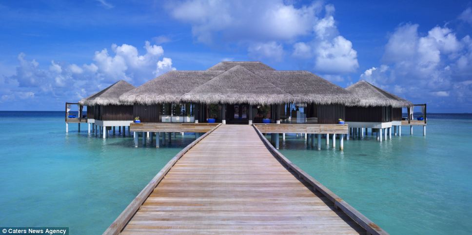 To rent: paradise island in the Maldives (for £126,000 a week) - PHOTO+VIDEO