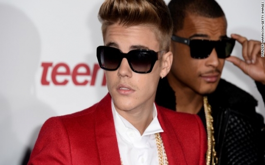 Justin Bieber arrested on suspicion of DUI, drag racing