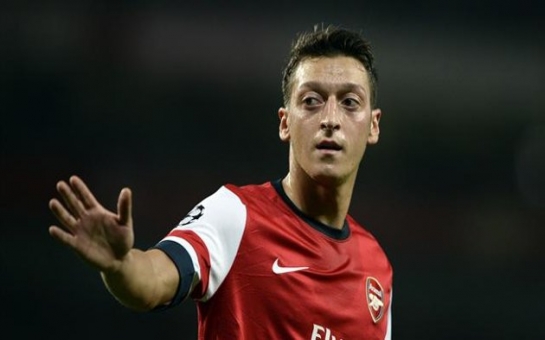 Ozil must ignore expectation