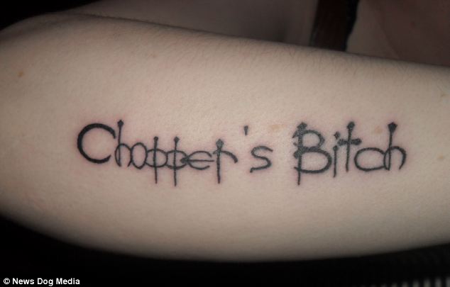 Woman cuts off a tattoo of her cheating ex-boyfriend's name - PHOTO