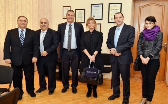 Asim Mollazade meets Israeli ambassador to Azerbaijan