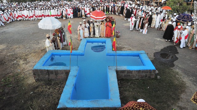 Holy water washes away sins at Ethiopia's Timket festival - PHOTO