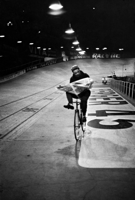 Comrade Cartier-Bresson: the great photographer revealed as a communist - PHOTO