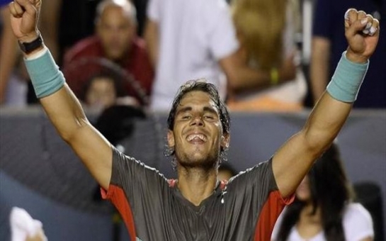 Nadal battles to victory in Rio final