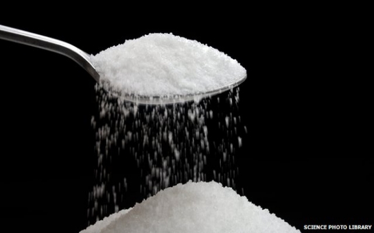 WHO: Daily sugar intake 'should be halved'